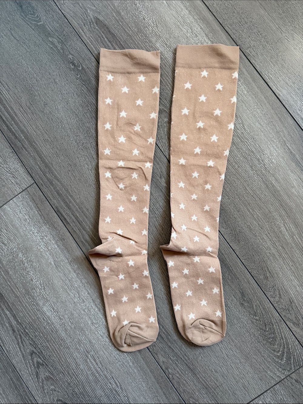 Women's Beige Star Knee-High Socks